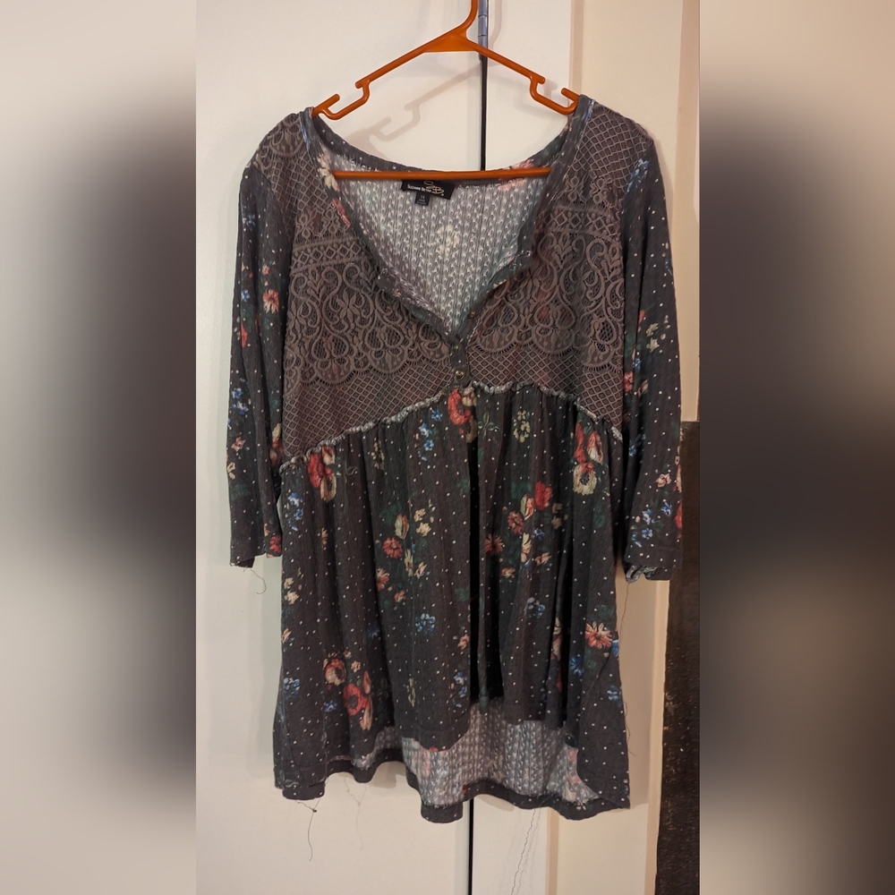 Plus size boho chic tunic top, size 1X